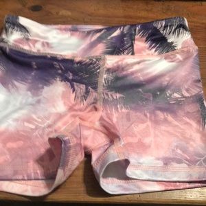 90 Degree girls 7-8 workout shorts